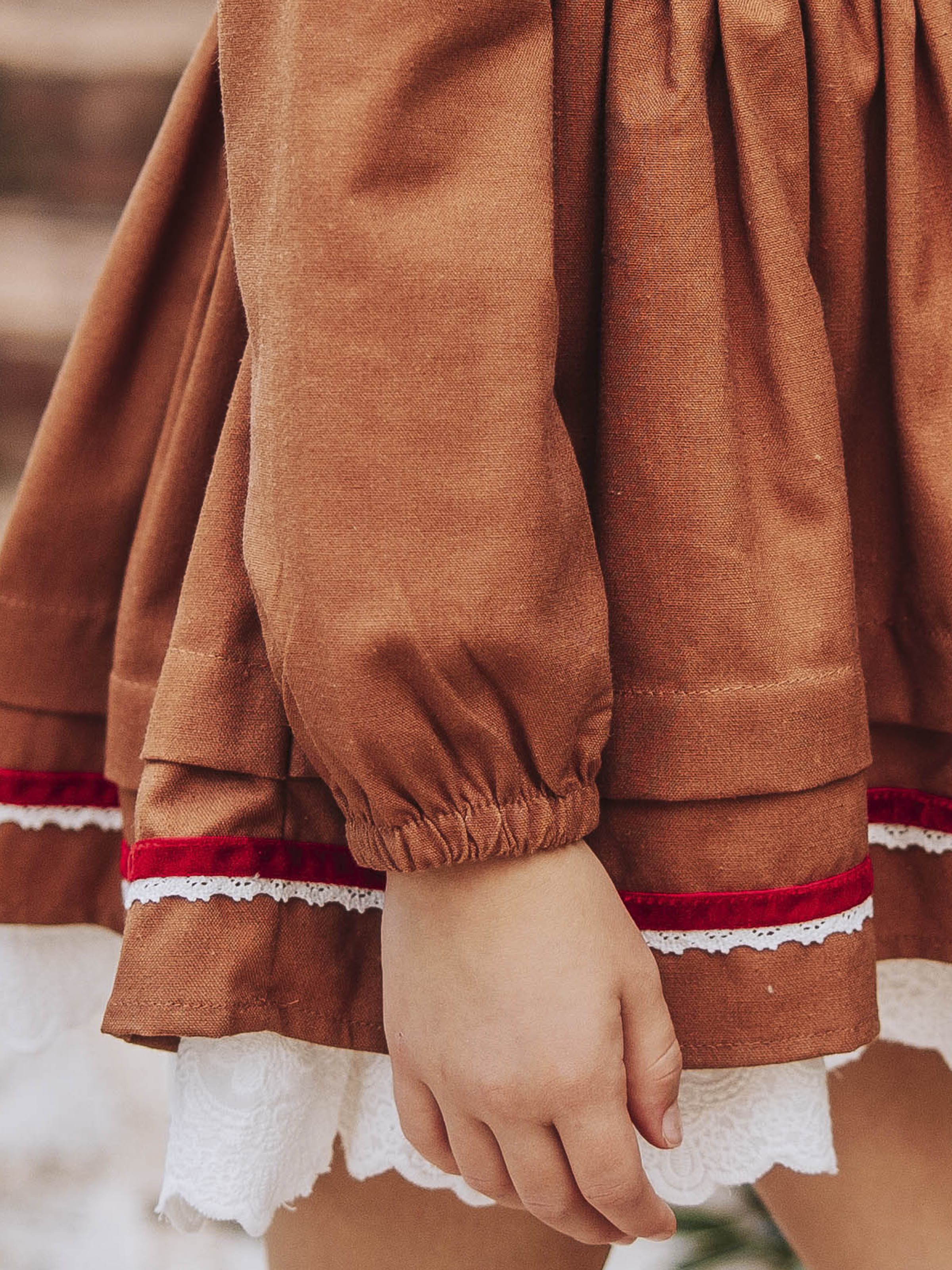 Linen Dress - Gingerbread Lined Eyelet Velvet Trim Size Up