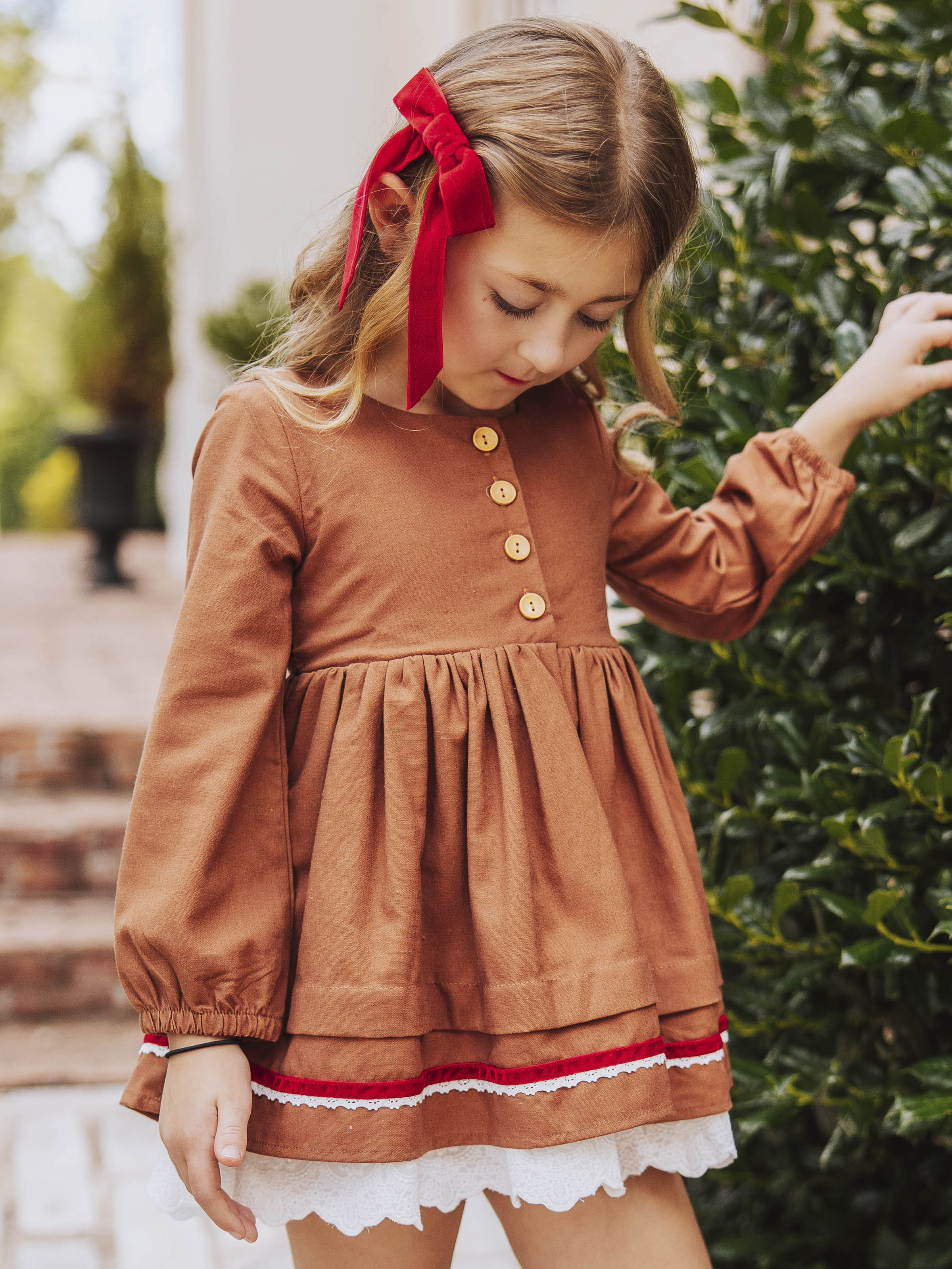 Linen Dress - Gingerbread Lined Eyelet Velvet Trim Size Up