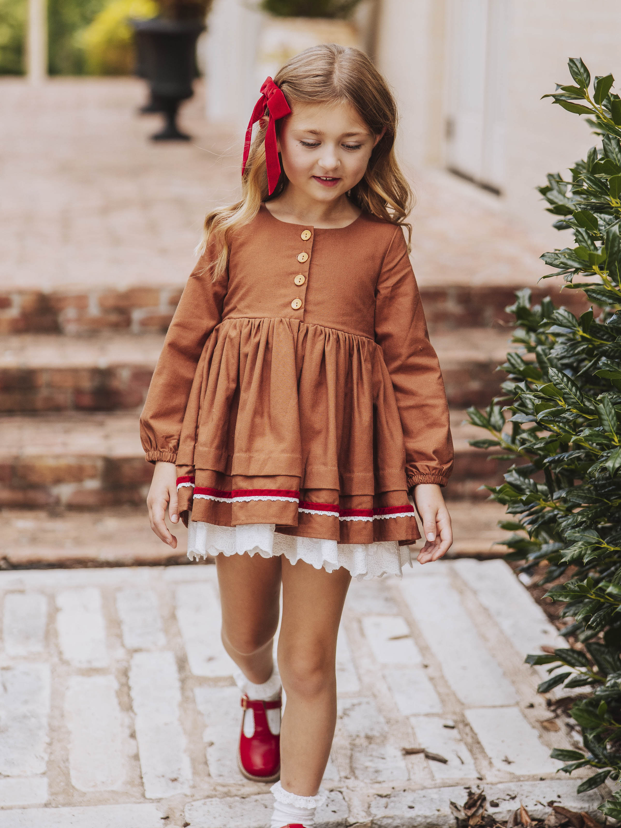 Linen Dress - Gingerbread Lined Eyelet Velvet Trim Size Up
