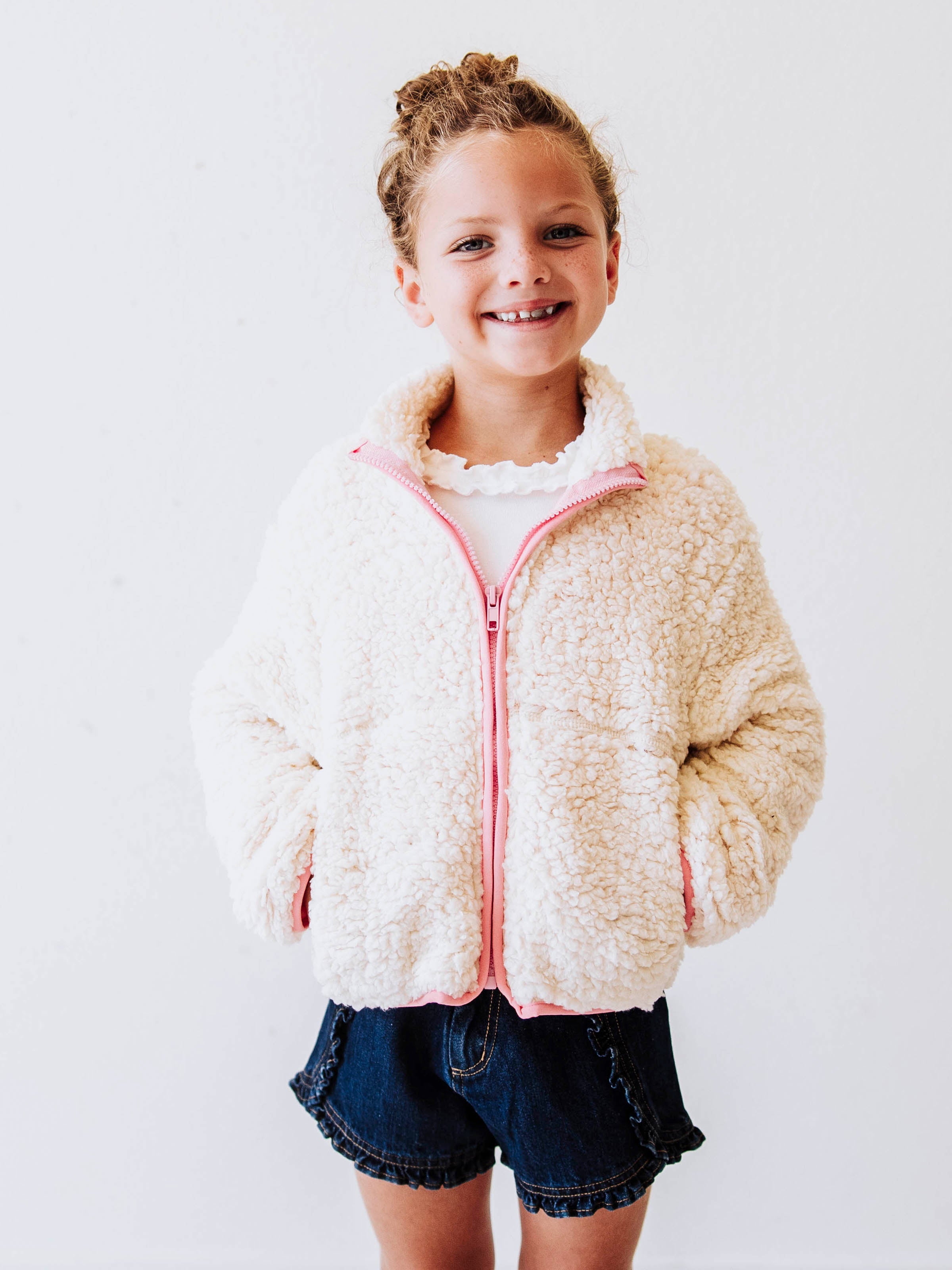 Sherpa Full Zip Jacket - Cream Polyester Mesh Lined Cuffs