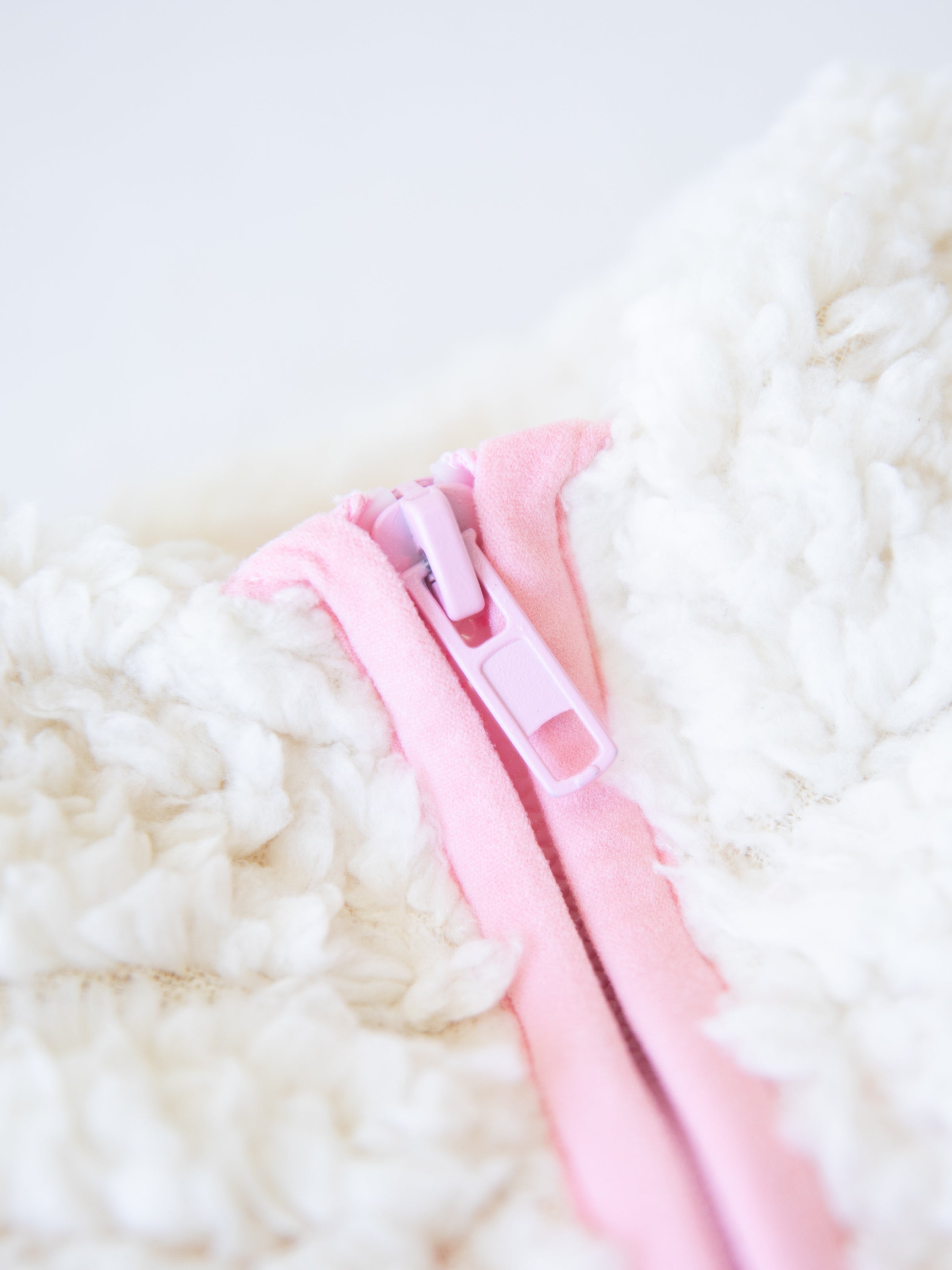 Sherpa Full Zip Jacket - Cream Polyester Mesh Lined Cuffs