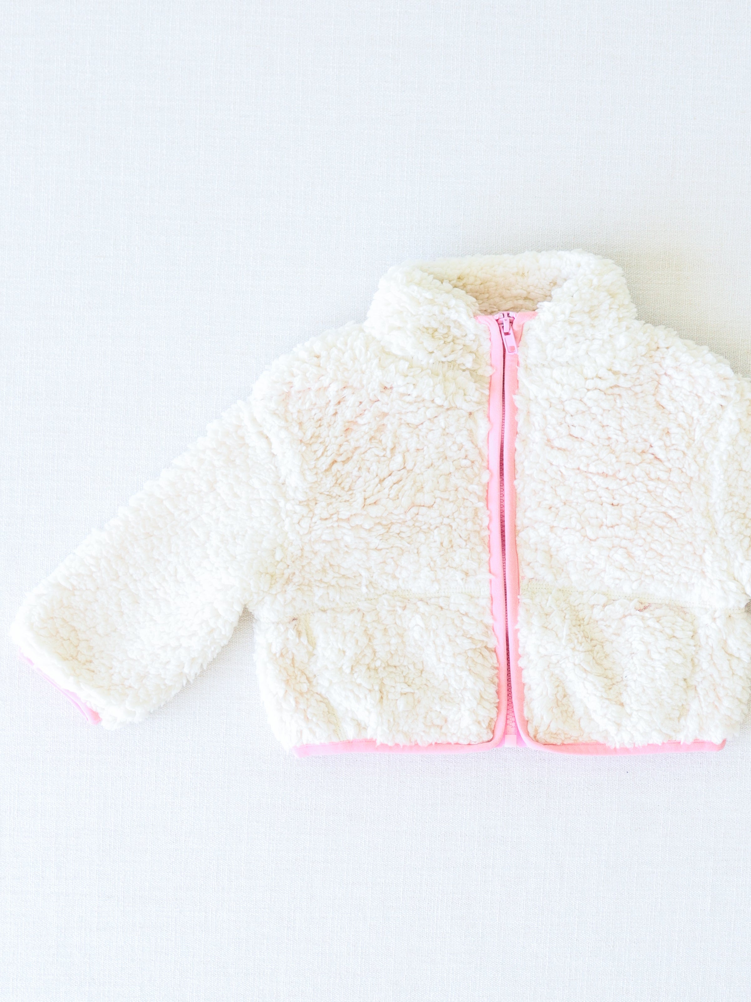Sherpa Full Zip Jacket - Cream Polyester Mesh Lined Cuffs
